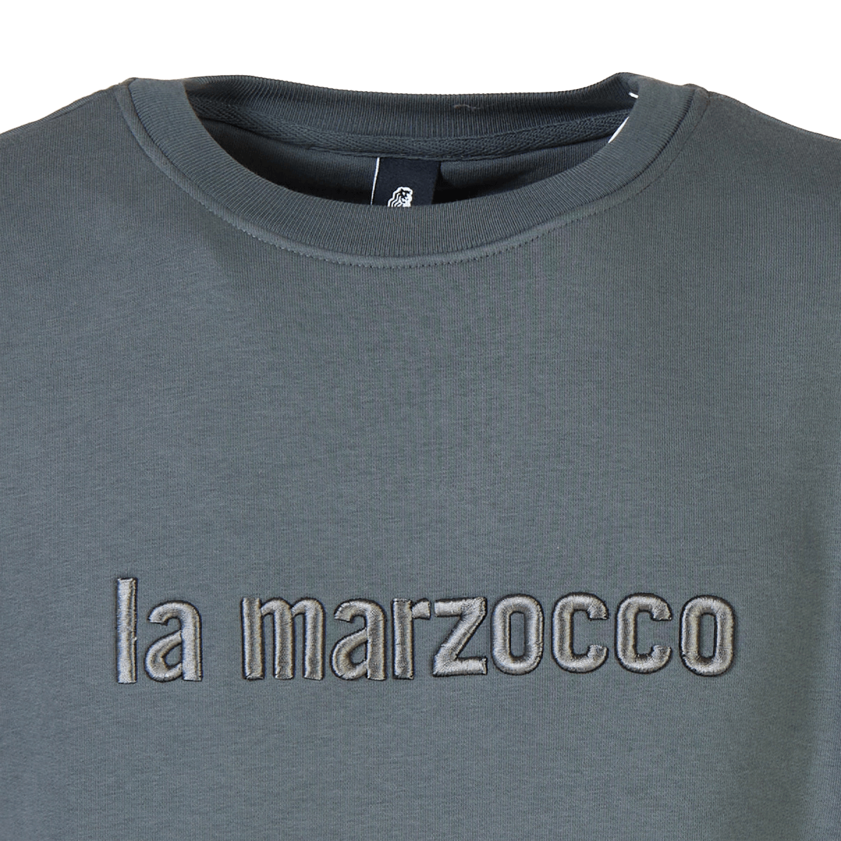 La Marzocco Sweatshirt in Dunkelgrau mit gesticktem Logo – ideal als Barista Kleidung im professionellen Café-Umfeld oder für Liebhaber hochwertiger Espressomaschinen und Barista Tools.