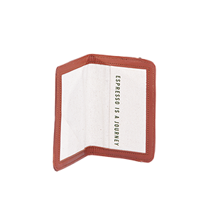 Eleganter La Marzocco Passport Holder aus braunem Leder mit geprägtem Logo